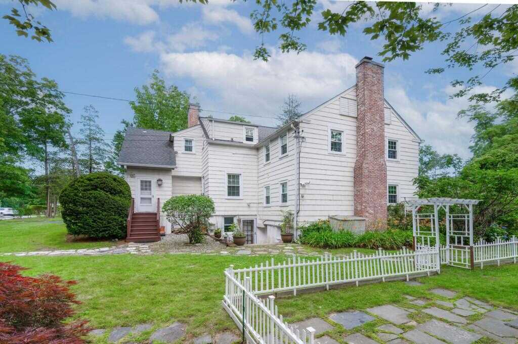 1146 North Avenue, New Rochelle, NY 10804 - Photo 10 of 16