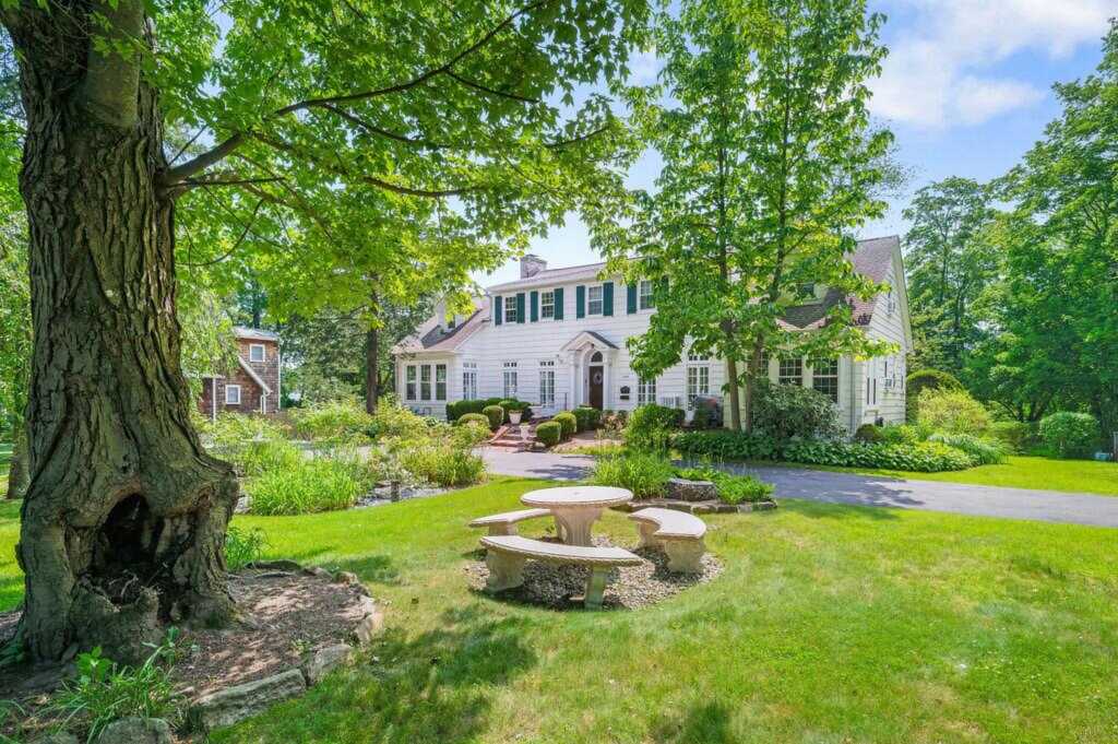 1146 North Avenue, New Rochelle, NY 10804 - Photo 2 of 16