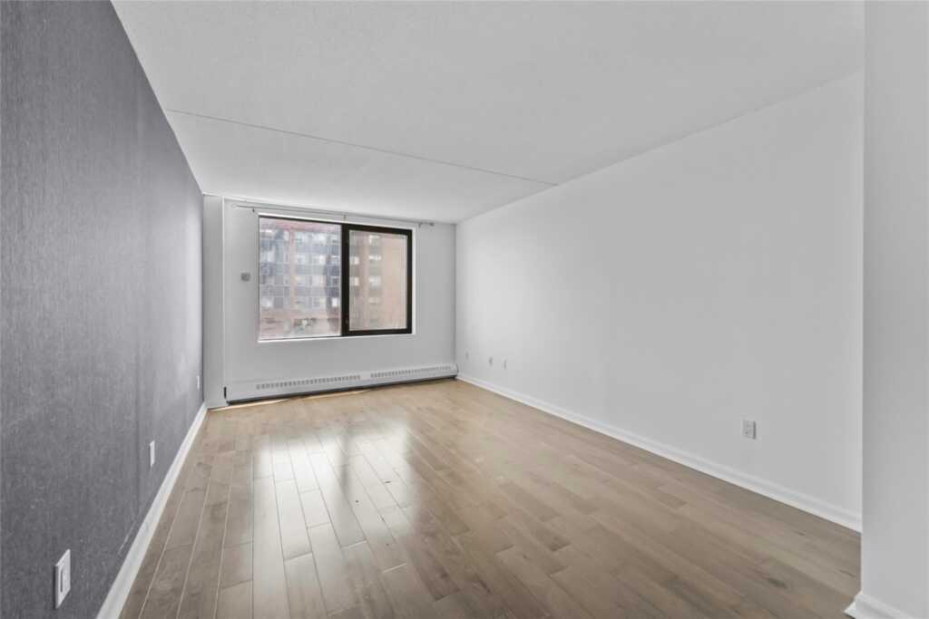 4 Martine Avenue, Unit #1109, White Plains, NY 10606 - Photo 8 of 23