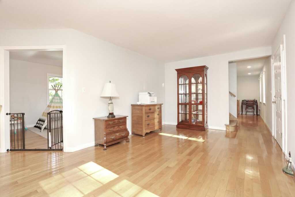 26 Johnsons Lane, New City, NY 10956 - Photo 16 of 49