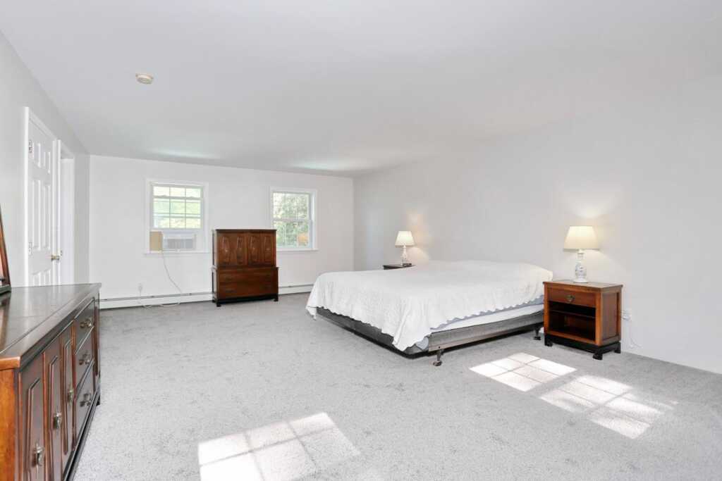 26 Johnsons Lane, New City, NY 10956 - Photo 24 of 49