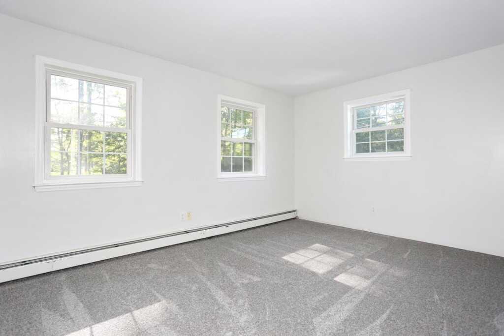 26 Johnsons Lane, New City, NY 10956 - Photo 31 of 49