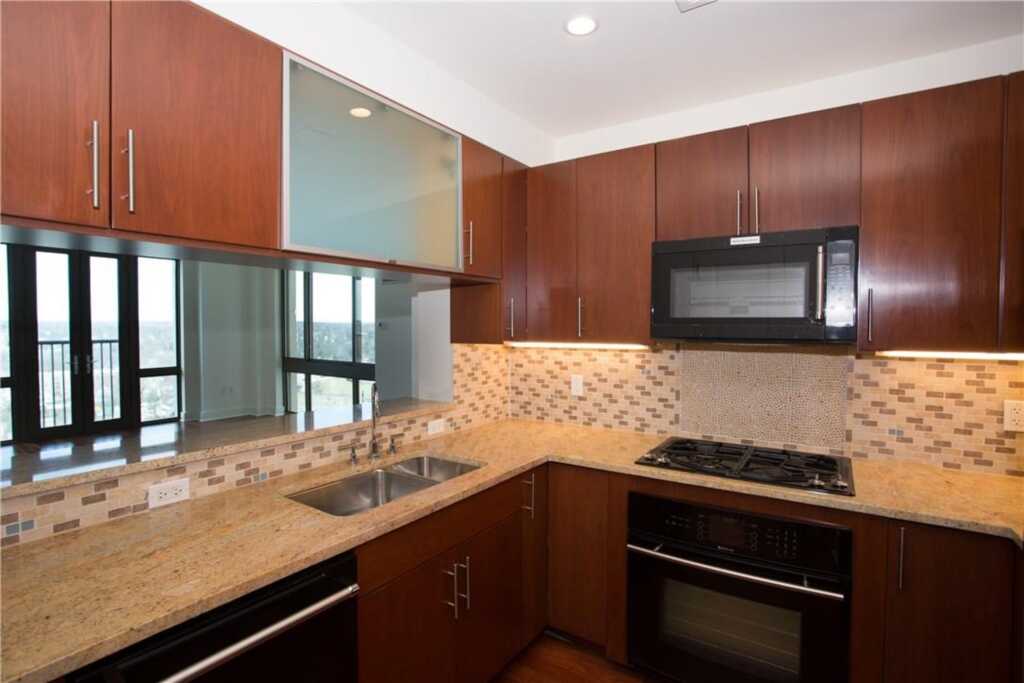 175 Huguenot St, Unit #1801, New Rochelle, NY 10801