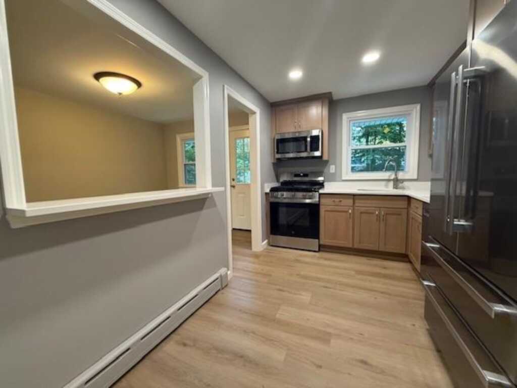 75 Hillside Avenue, Suffern, NY 10901 - Photo 10 of 25