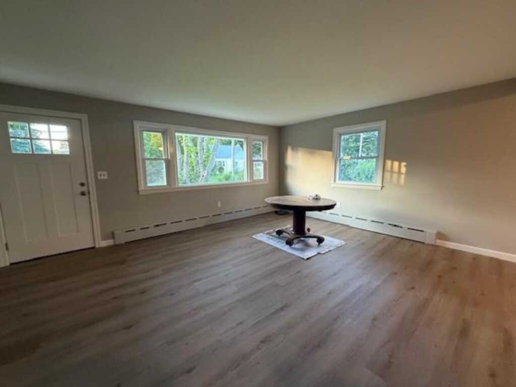75 Hillside Avenue, Suffern, NY 10901 - Photo 4 of 25