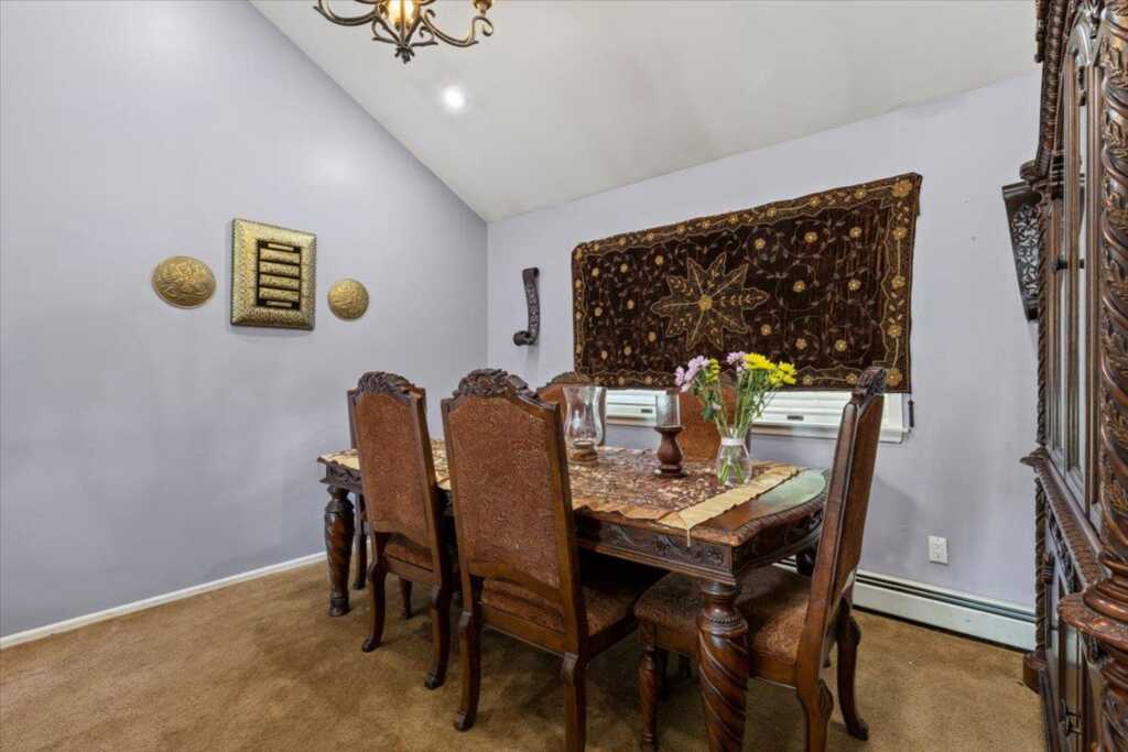84 College Avenue, Nanuet, NY 10954 - Photo 5 of 25