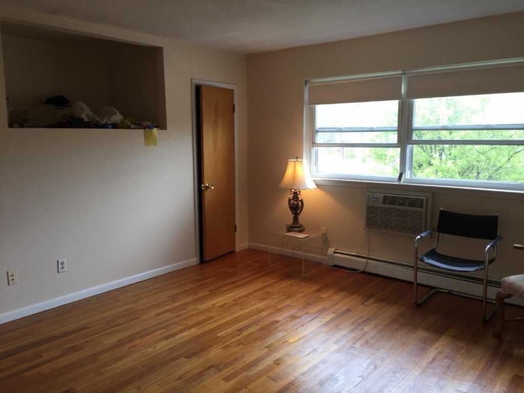 165 Meyer Oval, Pearl River, NY 10965 - Photo 10 of 16