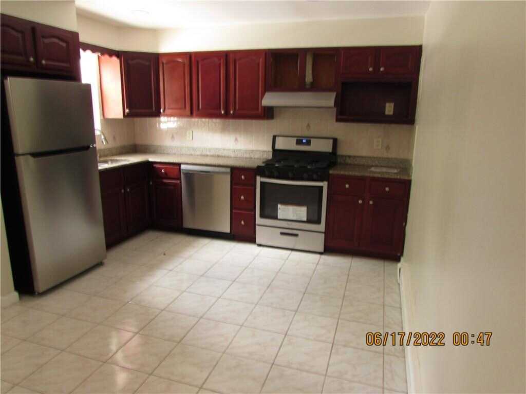 2 Leffingwell Place, New Rochelle, NY 10801 - Photo 26 of 30