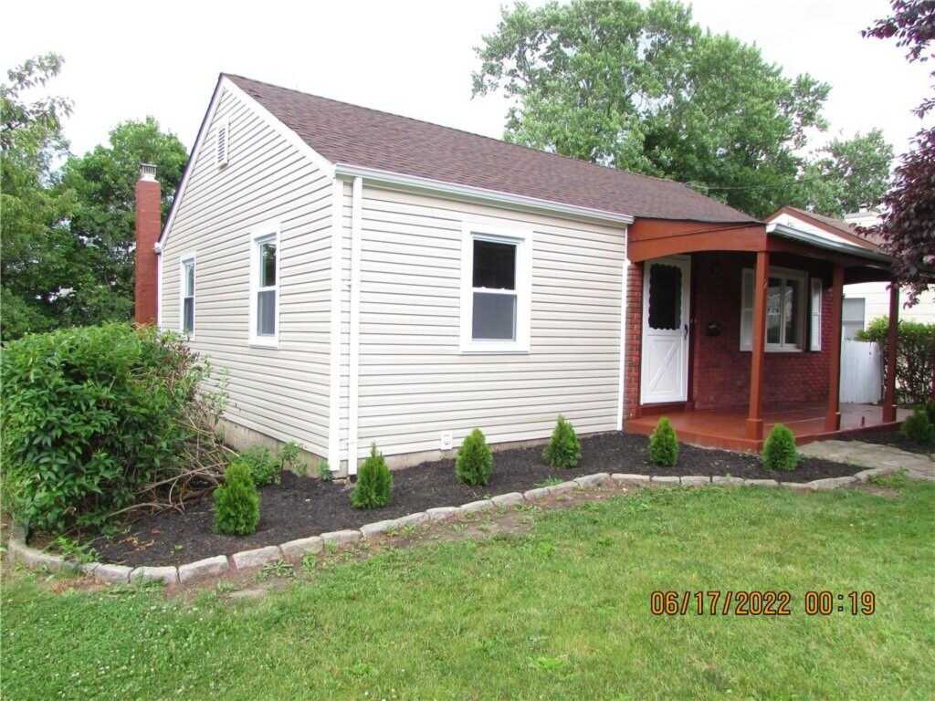 2 Leffingwell Place, New Rochelle, NY 10801 - Photo 3 of 30