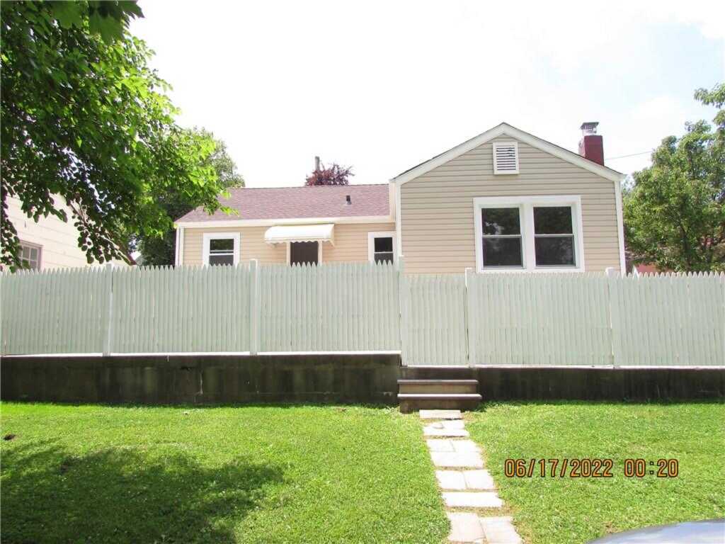 2 Leffingwell Place, New Rochelle, NY 10801 - Photo 6 of 30