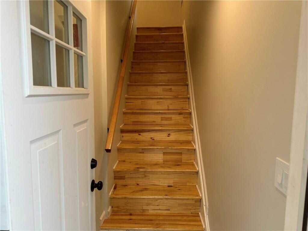 29 Demarest Avenue, Unit #A, Nanuet, NY 10954 - Photo 2 of 21