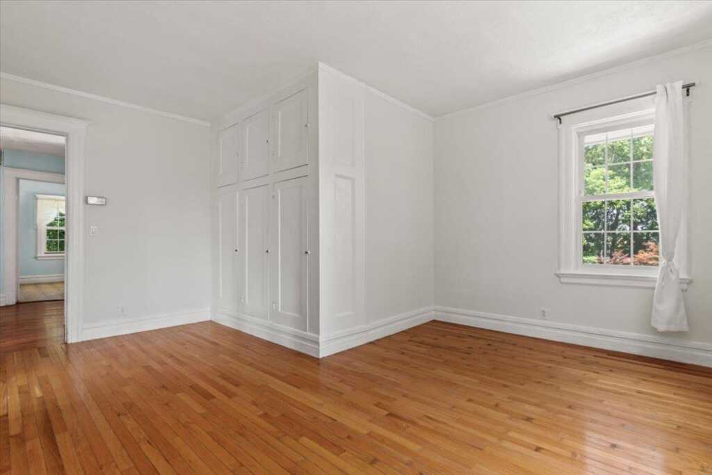 20 The Boulevard, New Rochelle, NY 10801 - Photo 15 of 34