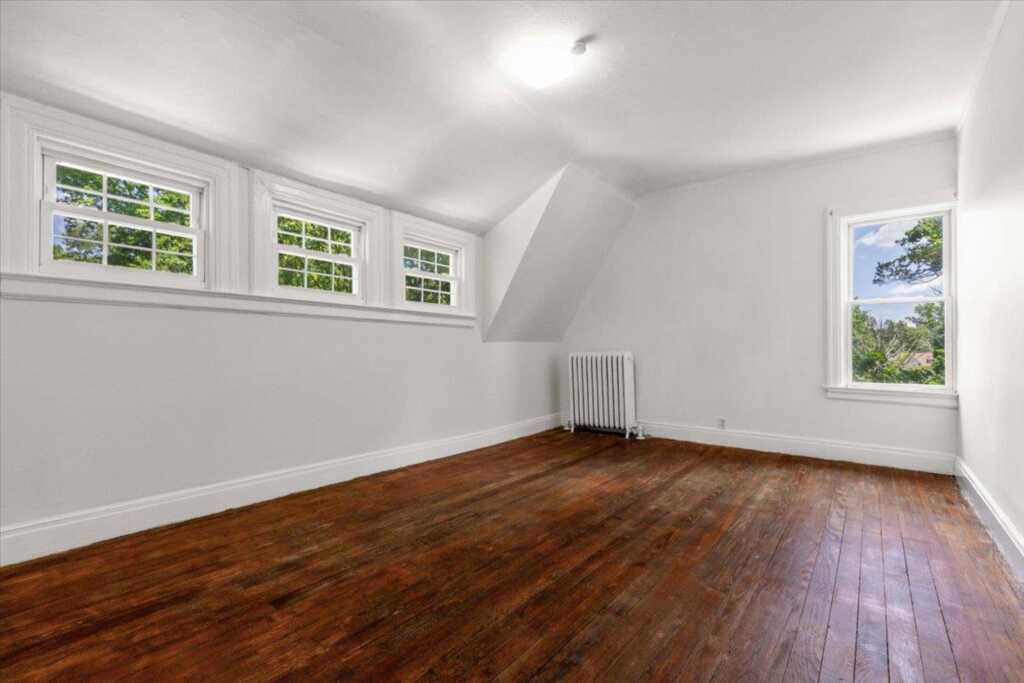 20 The Boulevard, New Rochelle, NY 10801 - Photo 24 of 34