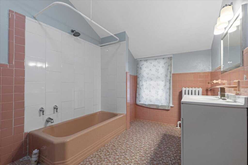 20 The Boulevard, New Rochelle, NY 10801 - Photo 25 of 34