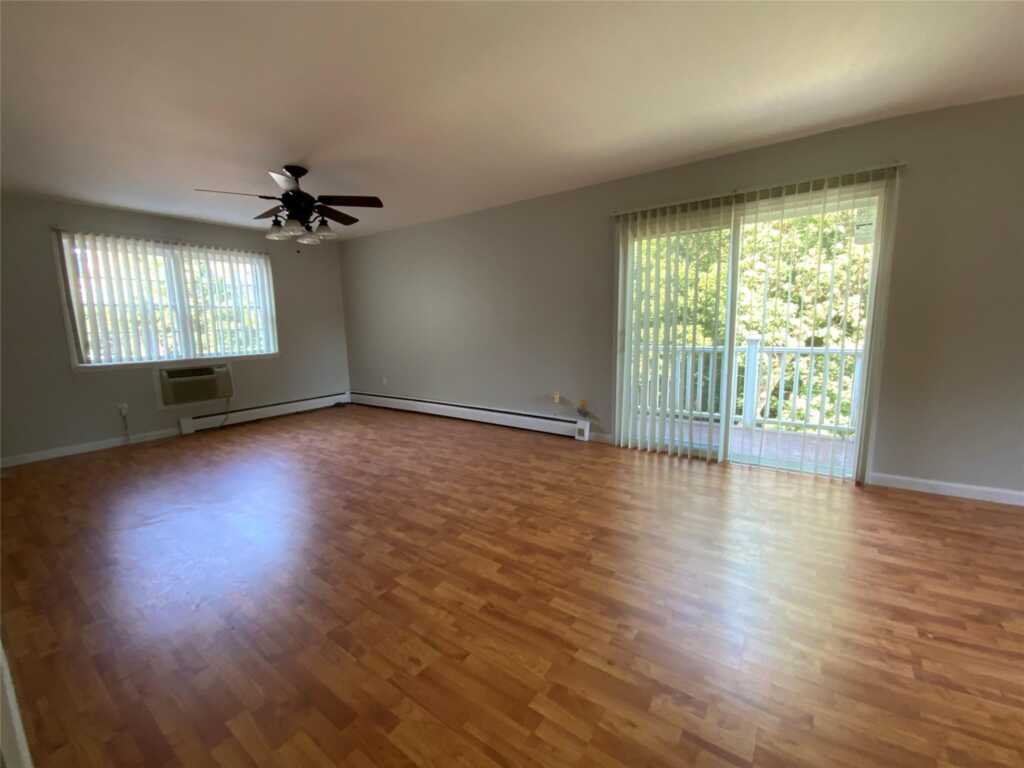 31 Parkside Drive, Unit #31, Suffern, NY 10901 - Photo 8 of 12