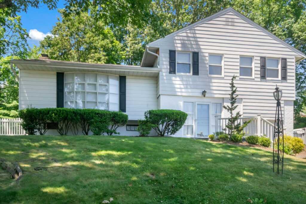92 Wiltshire Road, New Rochelle, NY 10583