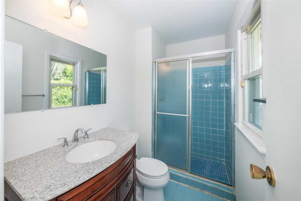 108 Kensington Oval, New Rochelle, NY 10805 - Photo 16 of 35