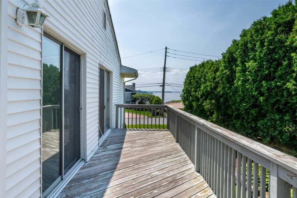 108 Kensington Oval, New Rochelle, NY 10805 - Photo 28 of 35