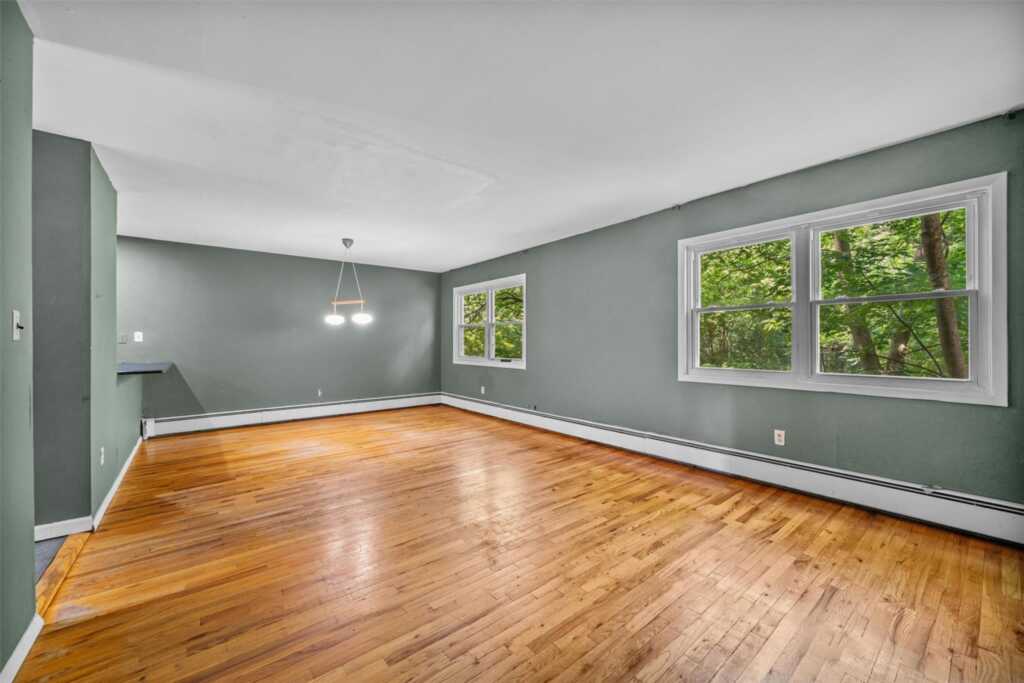 87 Pascack Road, Nanuet, NY 10954 - Photo 16 of 30