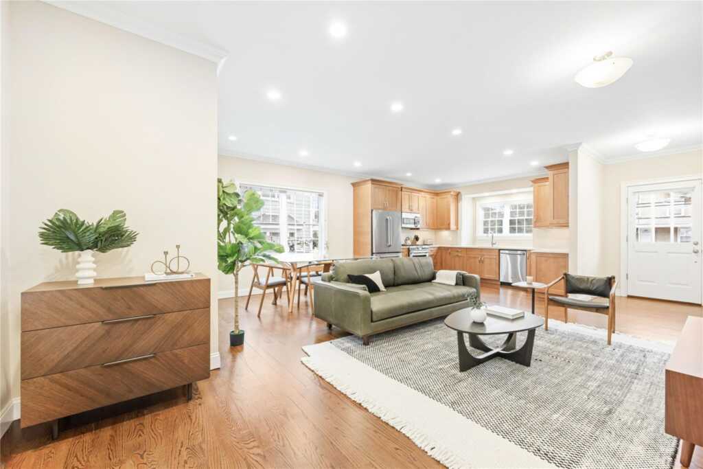 420 Midland, Rye, NY 10580 - Photo 4 of 20