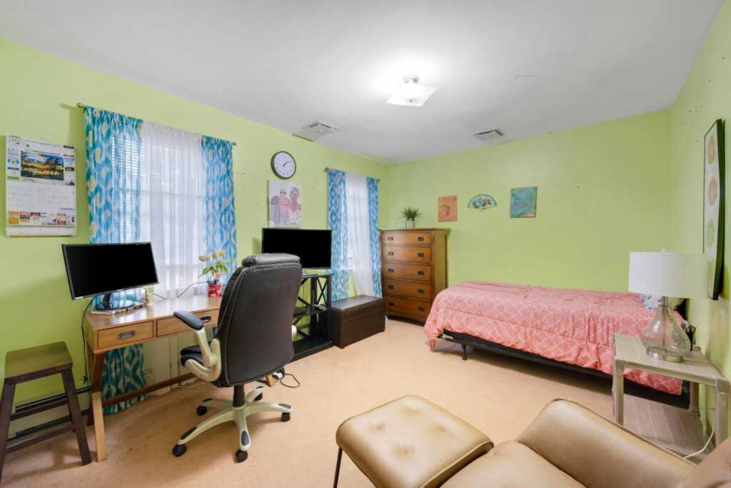 12 Congress Street, New Rochelle, NY 10801 - Photo 24 of 36