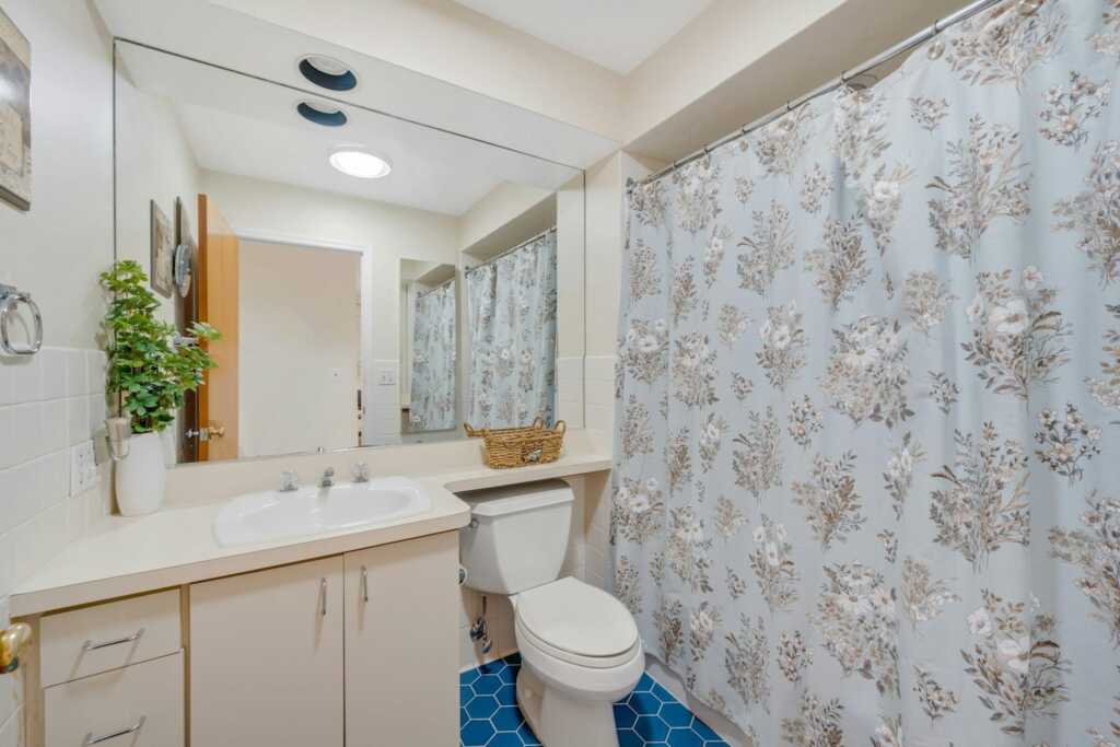 12 Congress Street, New Rochelle, NY 10801 - Photo 25 of 36