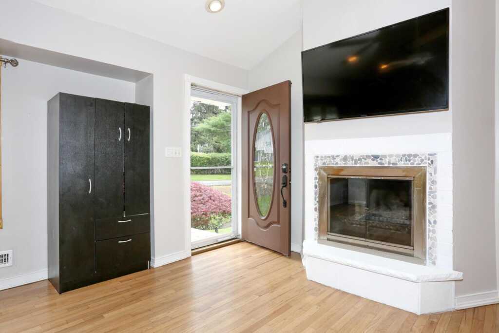 422 Kings Highway, Valley Cottage, NY 10989 - Photo 20 of 44