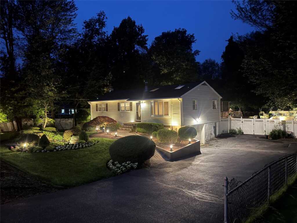 422 Kings Highway, Valley Cottage, NY 10989 - Photo 43 of 44