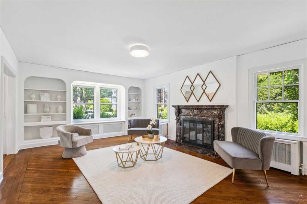 109 Argyll Avenue, New Rochelle, NY 10804 - Photo 2 of 26