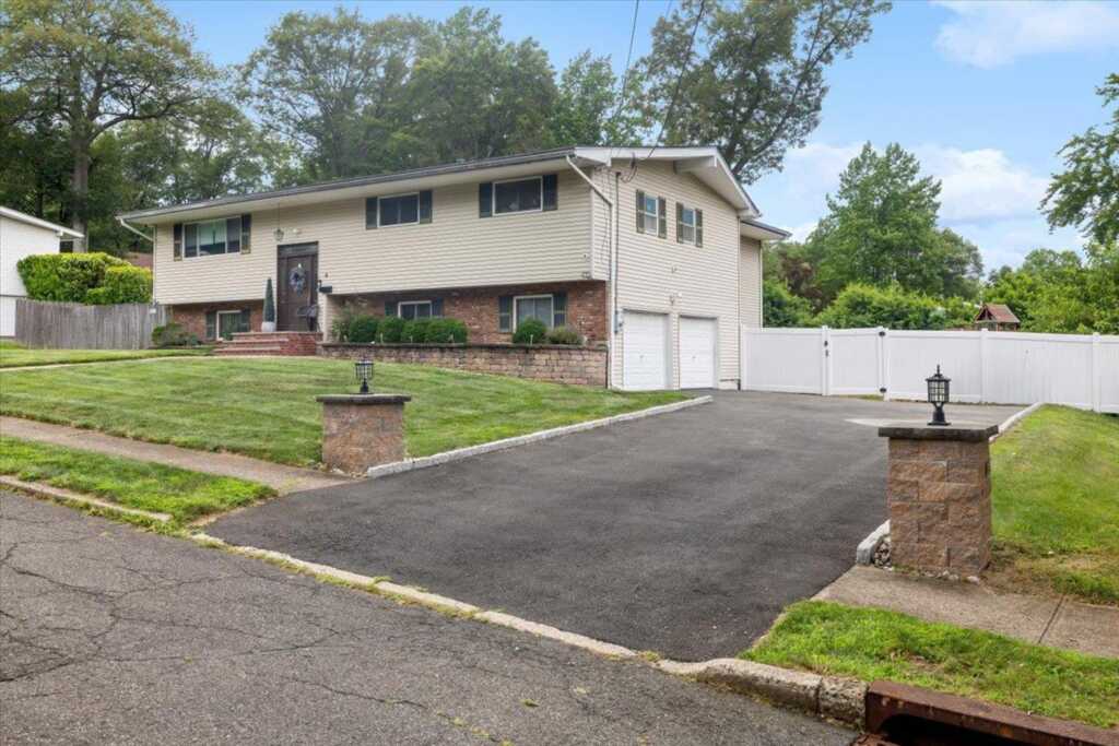 4 Tilda Lane, New City, NY 10956 - Photo 3 of 41