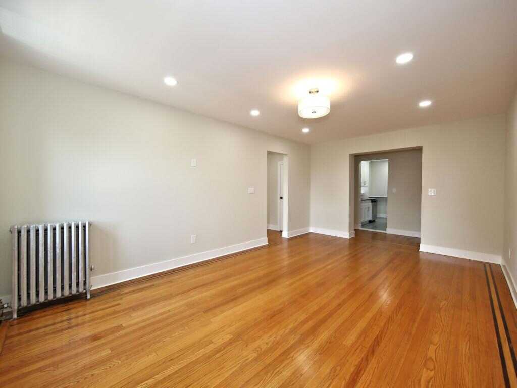 130 Centre Avenue, Unit #4E, New Rochelle, NY 10805 - Photo 3 of 12