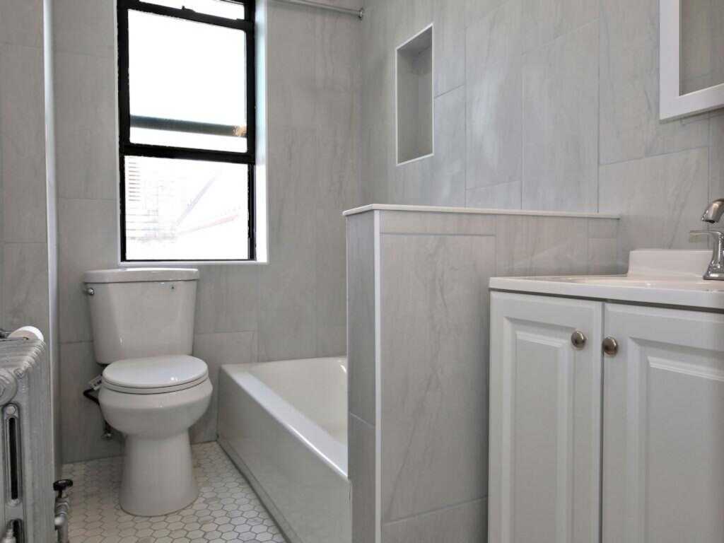 130 Centre Avenue, Unit #4E, New Rochelle, NY 10805 - Photo 6 of 12