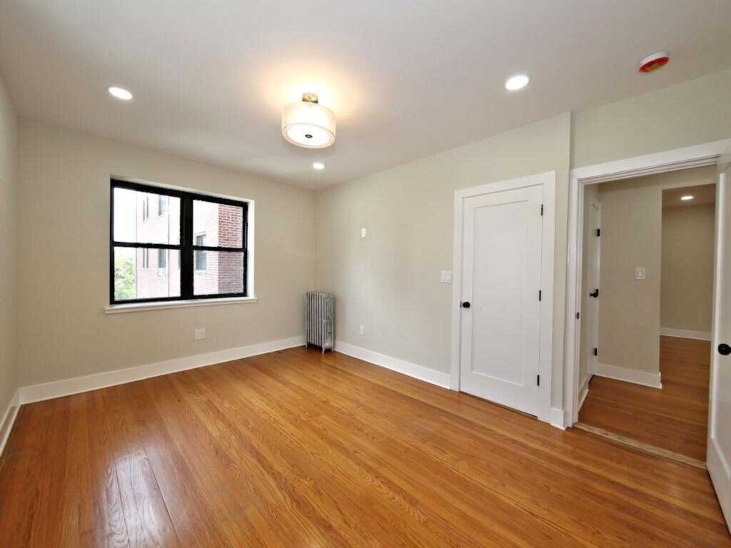 130 Centre Avenue, Unit #4E, New Rochelle, NY 10805 - Photo 7 of 12