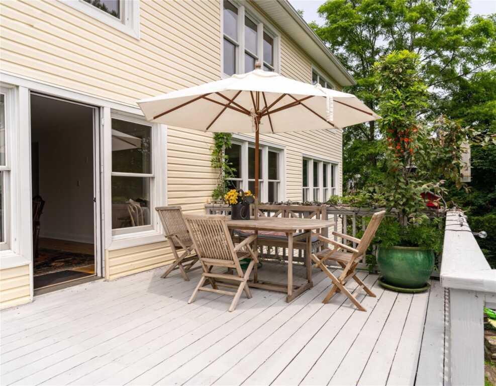 81 Seaview Avenue, New Rochelle, NY 10801 - Photo 14 of 34