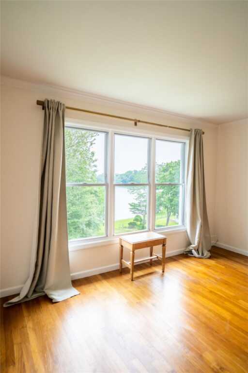81 Seaview Avenue, New Rochelle, NY 10801 - Photo 19 of 34