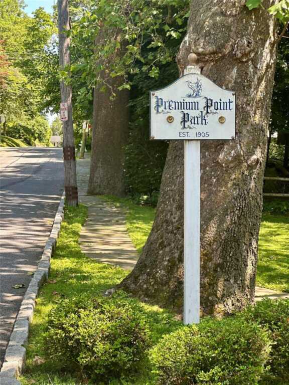 81 Seaview Avenue, New Rochelle, NY 10801 - Photo 5 of 34