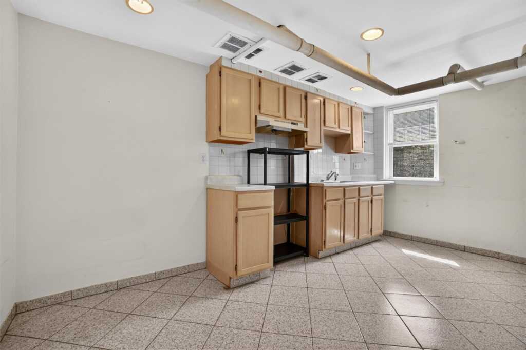 175 Regent Street, Rye, NY 10573 - Photo 24 of 37