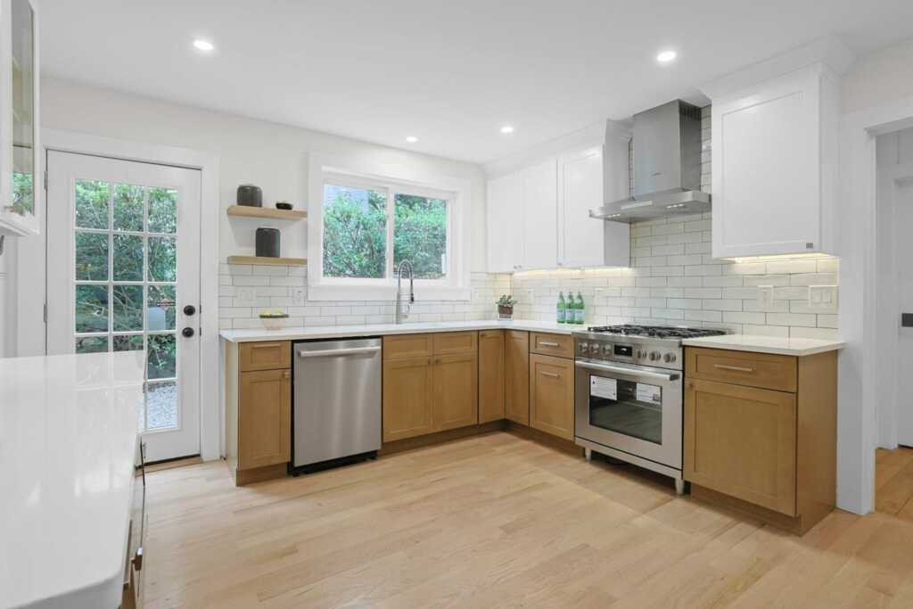 92 Glenwood Avenue, New Rochelle, NY 10801 - Photo 14 of 46