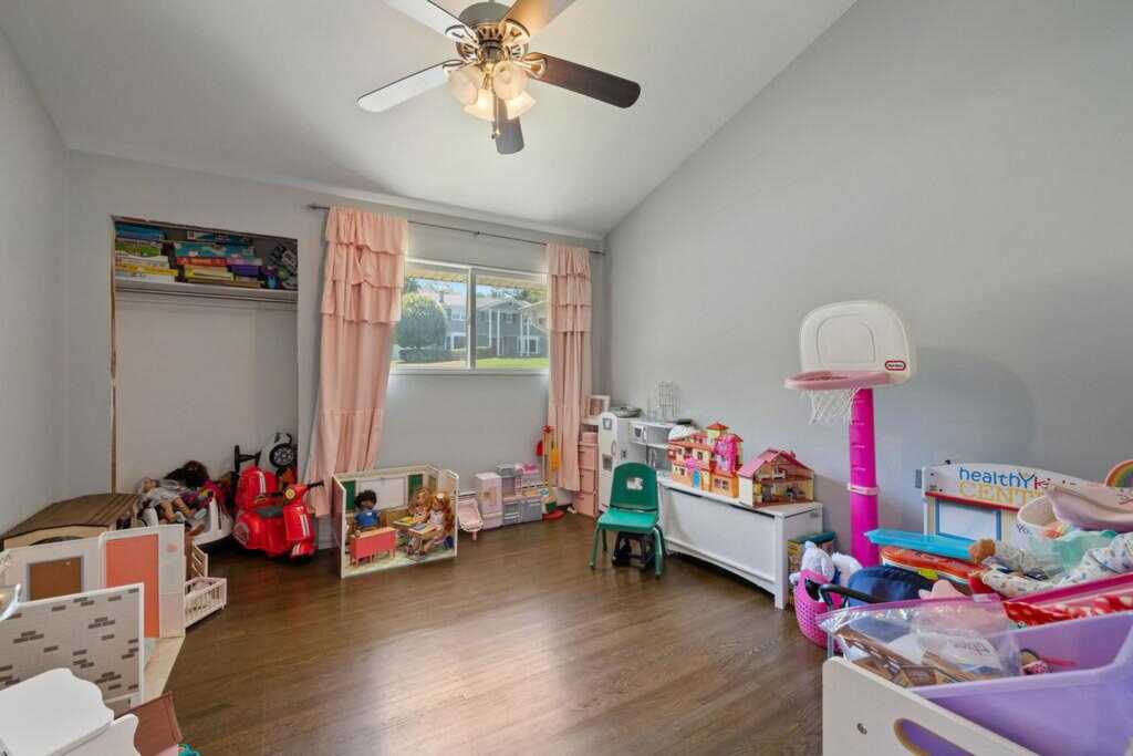 26 Woodhaven Drive, New City, NY 10956 - Photo 31 of 44