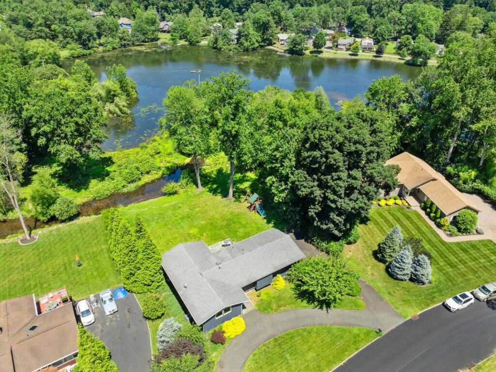 26 Woodhaven Drive, New City, NY 10956 - Photo 35 of 44