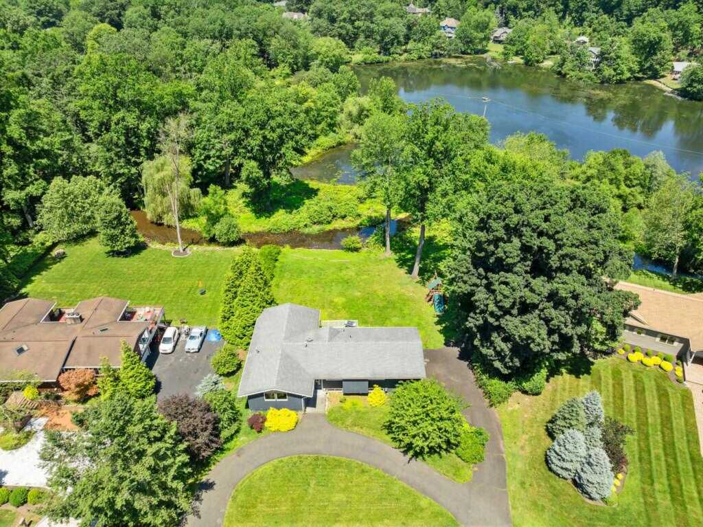 26 Woodhaven Drive, New City, NY 10956 - Photo 36 of 44