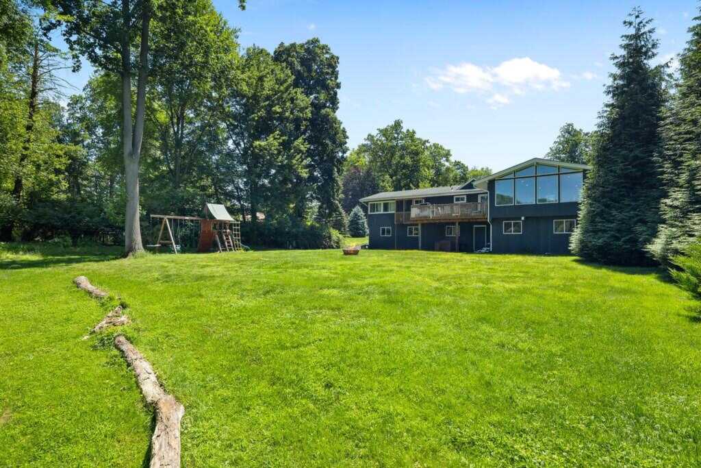 26 Woodhaven Drive, New City, NY 10956 - Photo 43 of 44