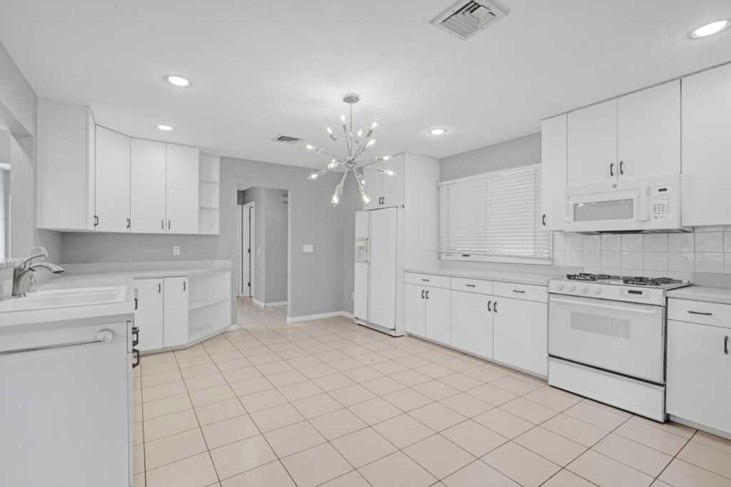 699 Route 9W, Nyack, NY 10960 - Photo 14 of 49