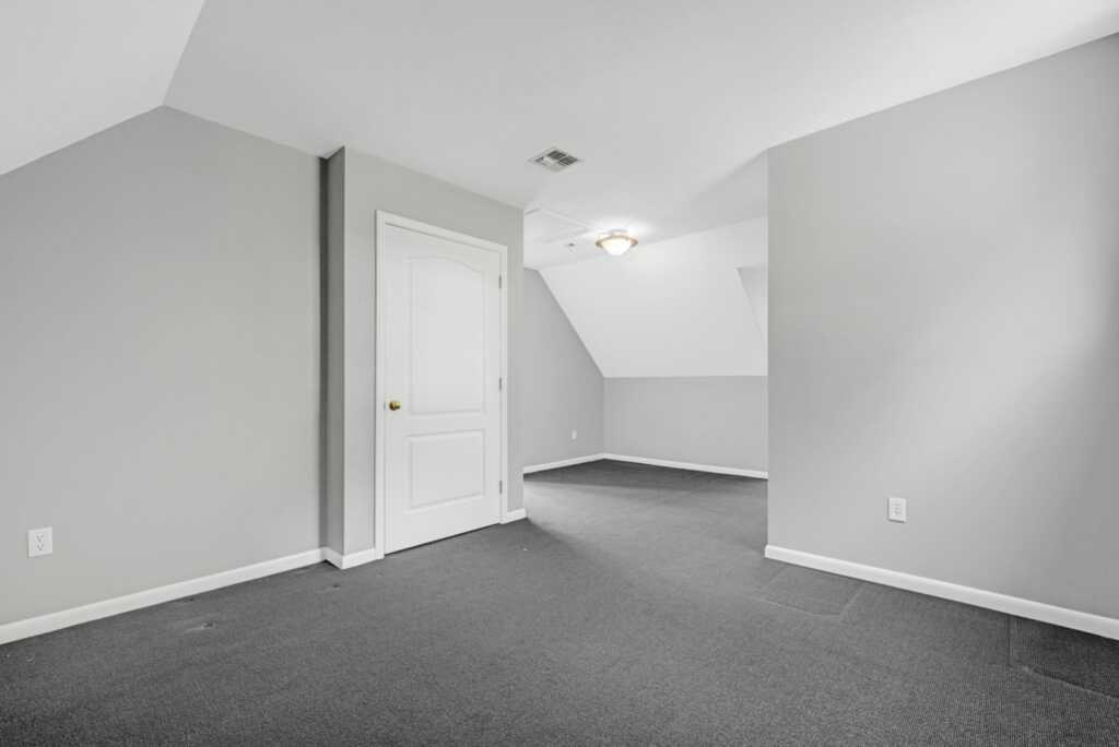 699 Route 9W, Nyack, NY 10960 - Photo 32 of 49