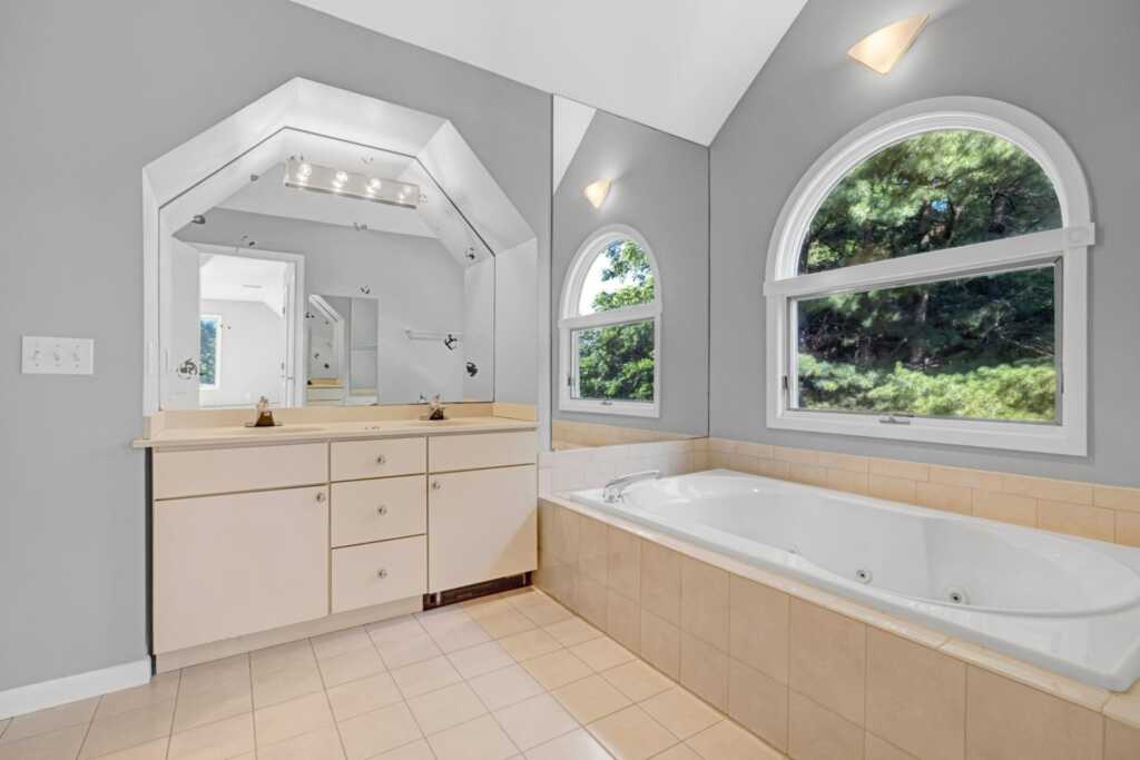699 Route 9W, Nyack, NY 10960 - Photo 7 of 49