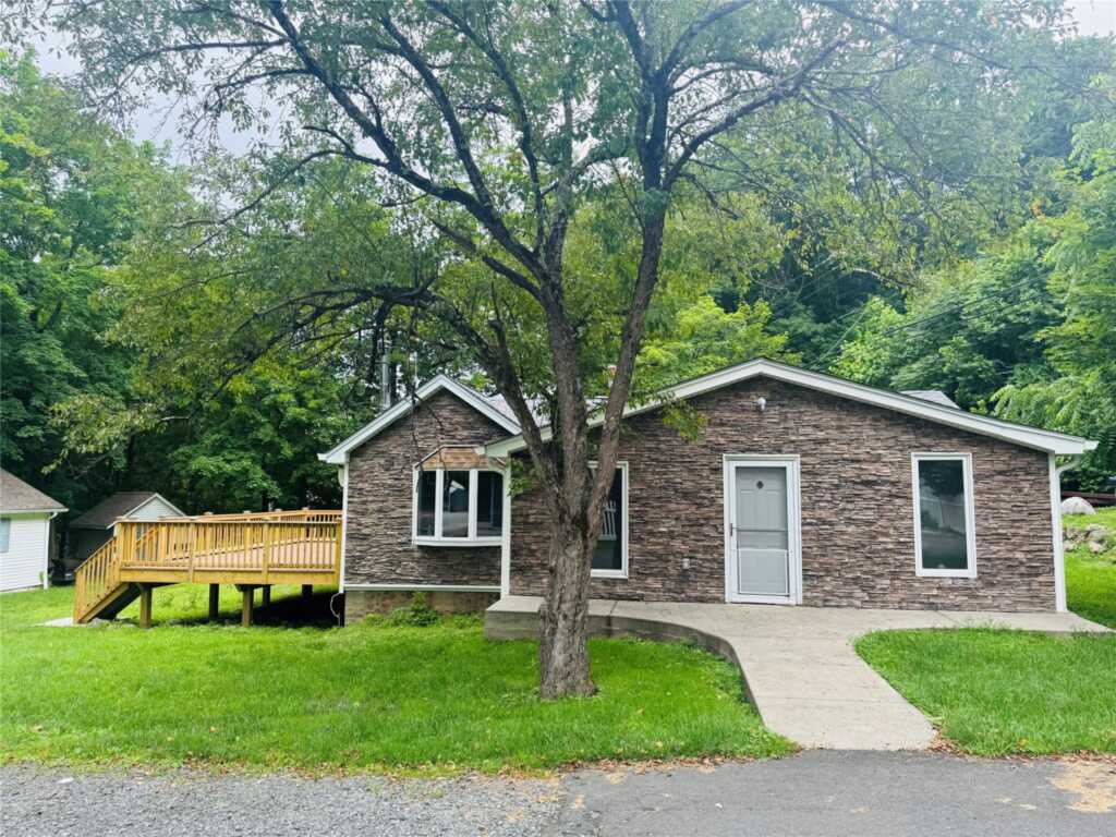 302 Mountain Road, New City, NY 10956