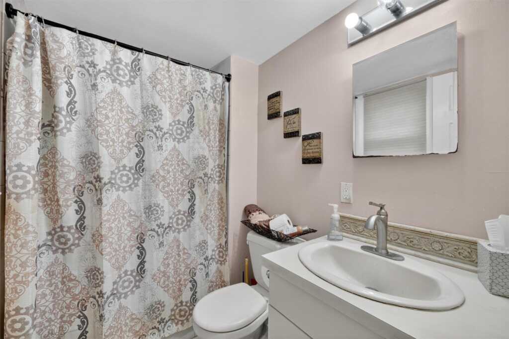 69 Oakland Place, Nanuet, NY 10954 - Photo 31 of 47