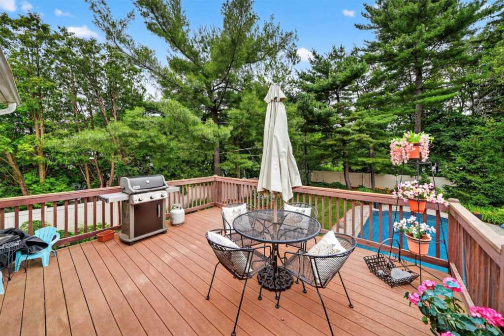 69 Oakland Place, Nanuet, NY 10954 - Photo 35 of 47
