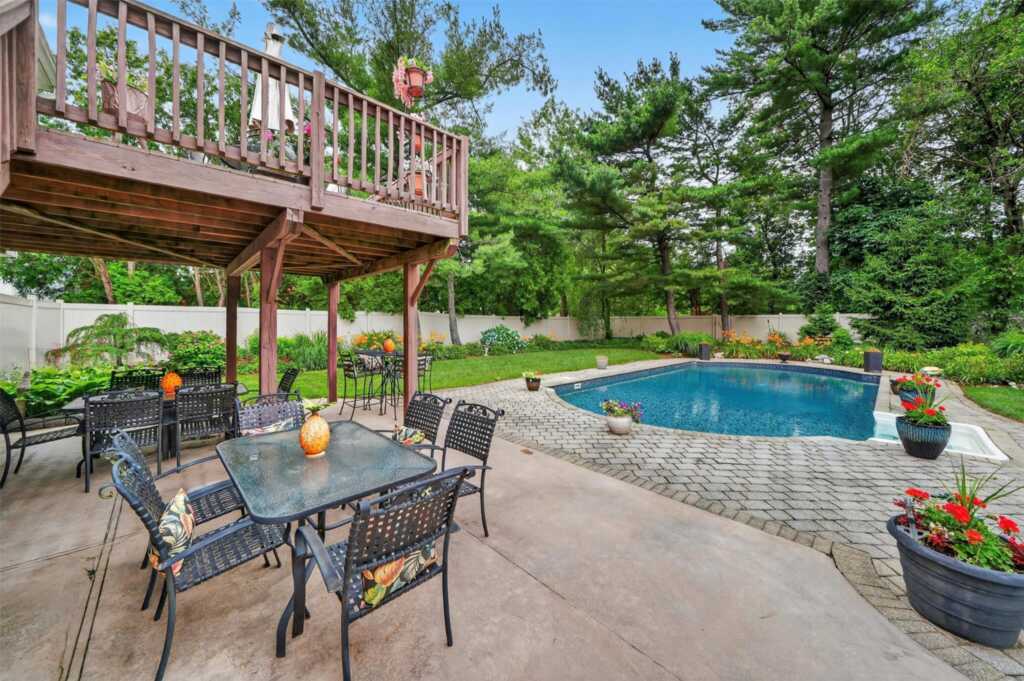 69 Oakland Place, Nanuet, NY 10954 - Photo 41 of 47