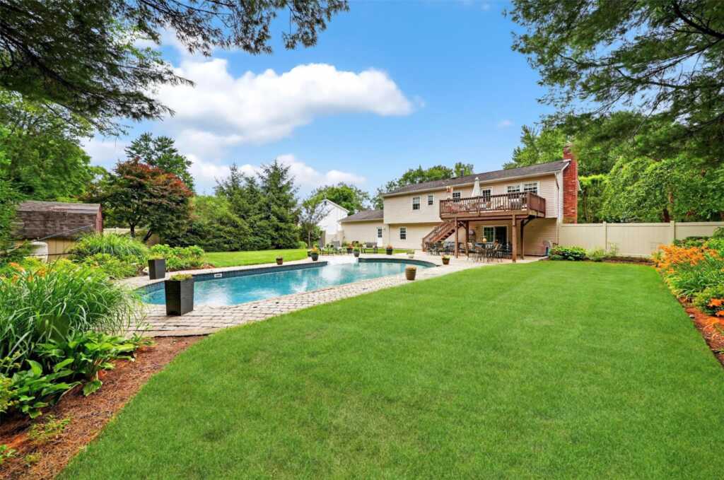 69 Oakland Place, Nanuet, NY 10954 - Photo 44 of 47